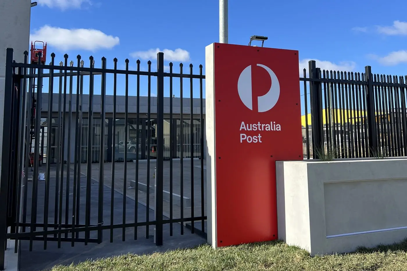 NEW SETUP: Australia Post has opened a new hub in Cooma at Polo Flat to improve service delivery. PHOTO: AUSTRALIA POST
