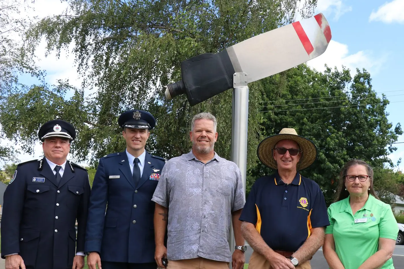 MEMORIAL: A new memorial in Cooma has been unveiled, recognising the sacrifices of United States aircrew who died when their aircraft crashed at Peak View four years ago.\\nPictured are Monaro Team RFS District Manager Jim Darrant, Air Attach\\u00E9 US Embassy Adam Greer, former Air Attach\\u00E9 US Embassy Drew Cunnar, Cooma Lions president Roger Toole and Cooma Rotary president Glenys Maddren. PHOTOS: Nathan Thompson