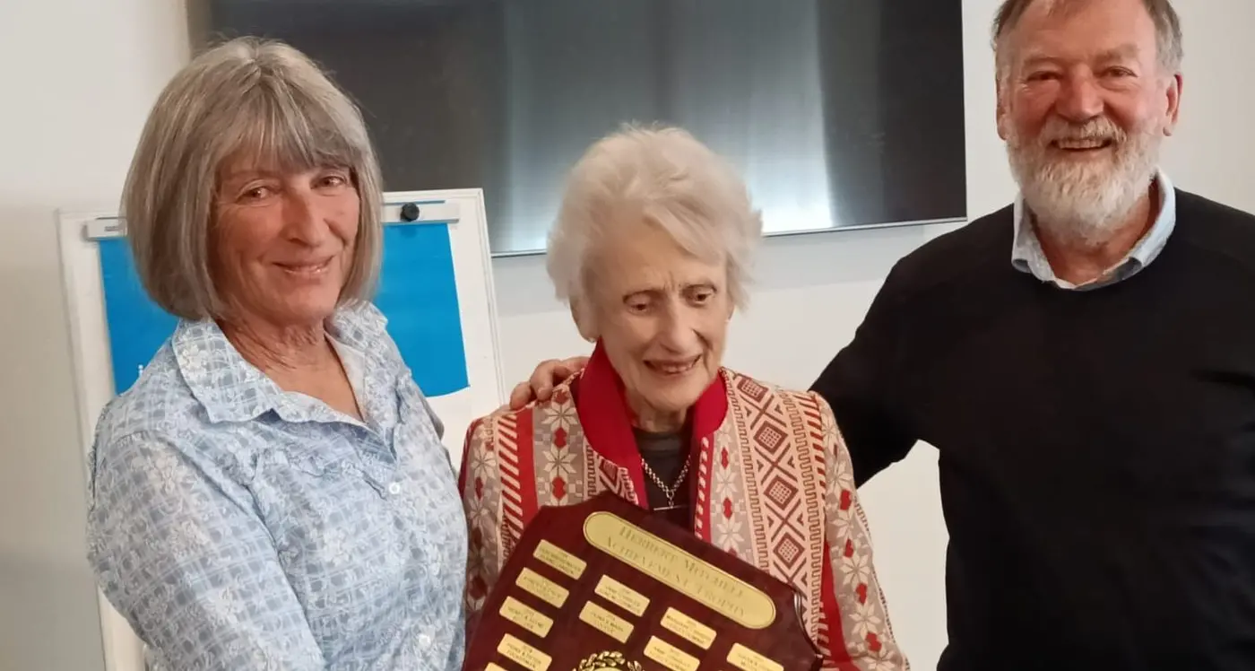 Monaro Bridge club presents prestigious trophies