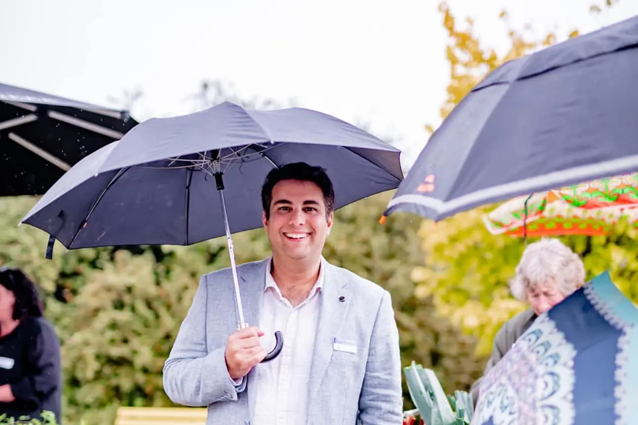 COMMUNITY: Snowy Monaro mayor Chris Hanna joins the Jerangle community for their autumn harvest lunch. PHOTOS: Katie Phillips Photography