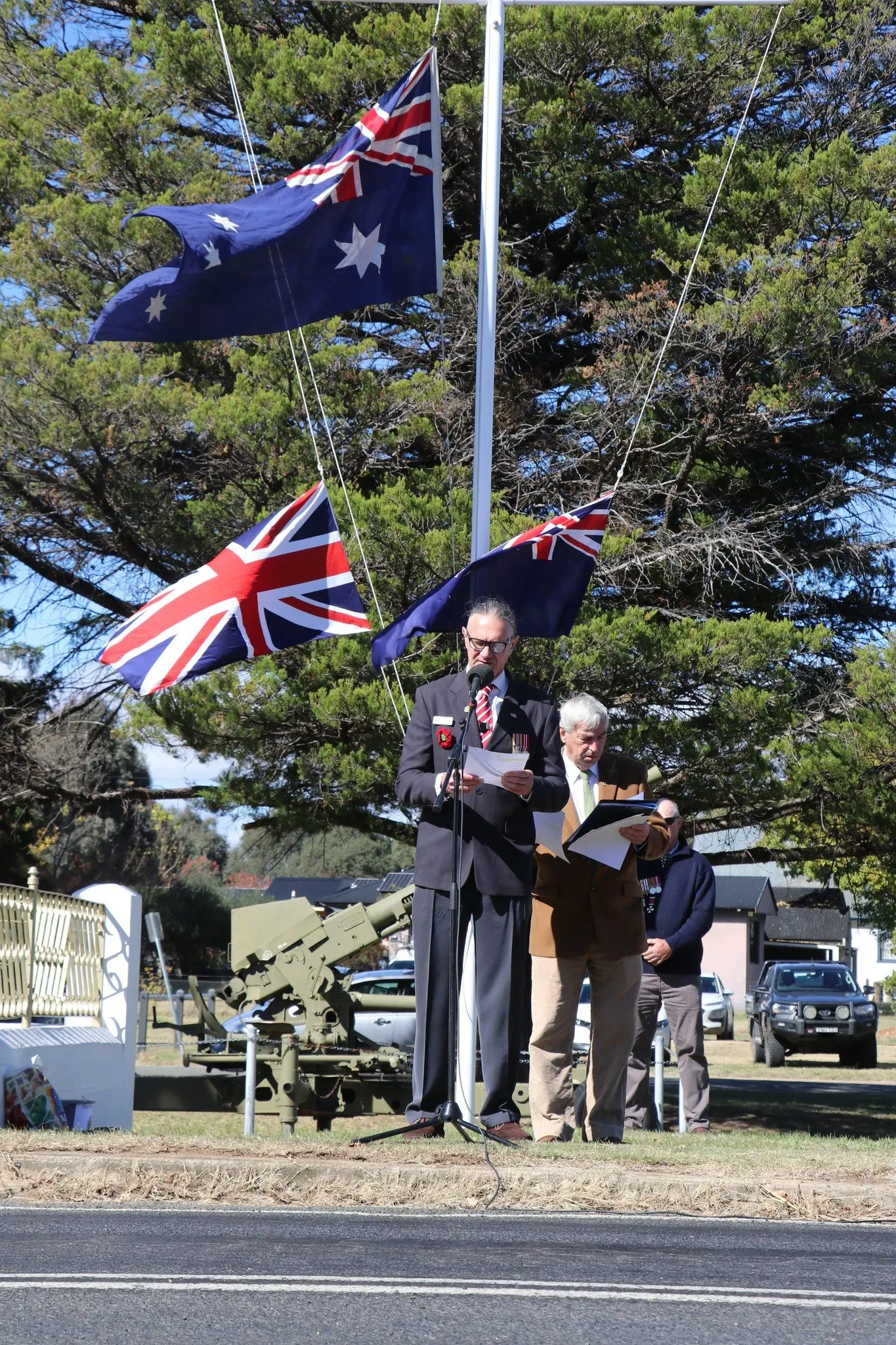 SUB-BRANCH: Mark Davis addressing the Berridale ANZAC Day ceremony attendees. PHOTOS: Trista Heath
