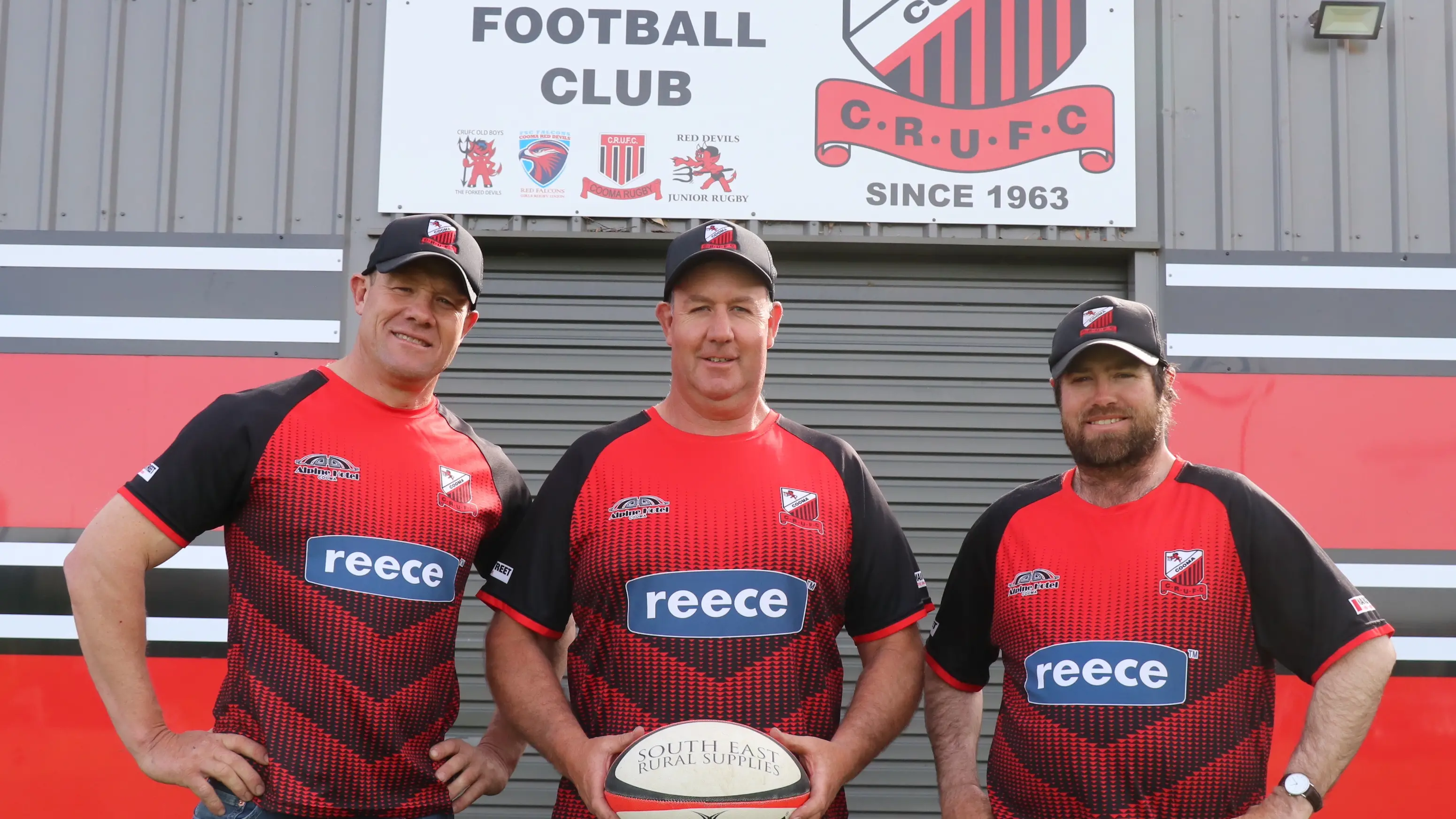 Cooma rugby union sides back training