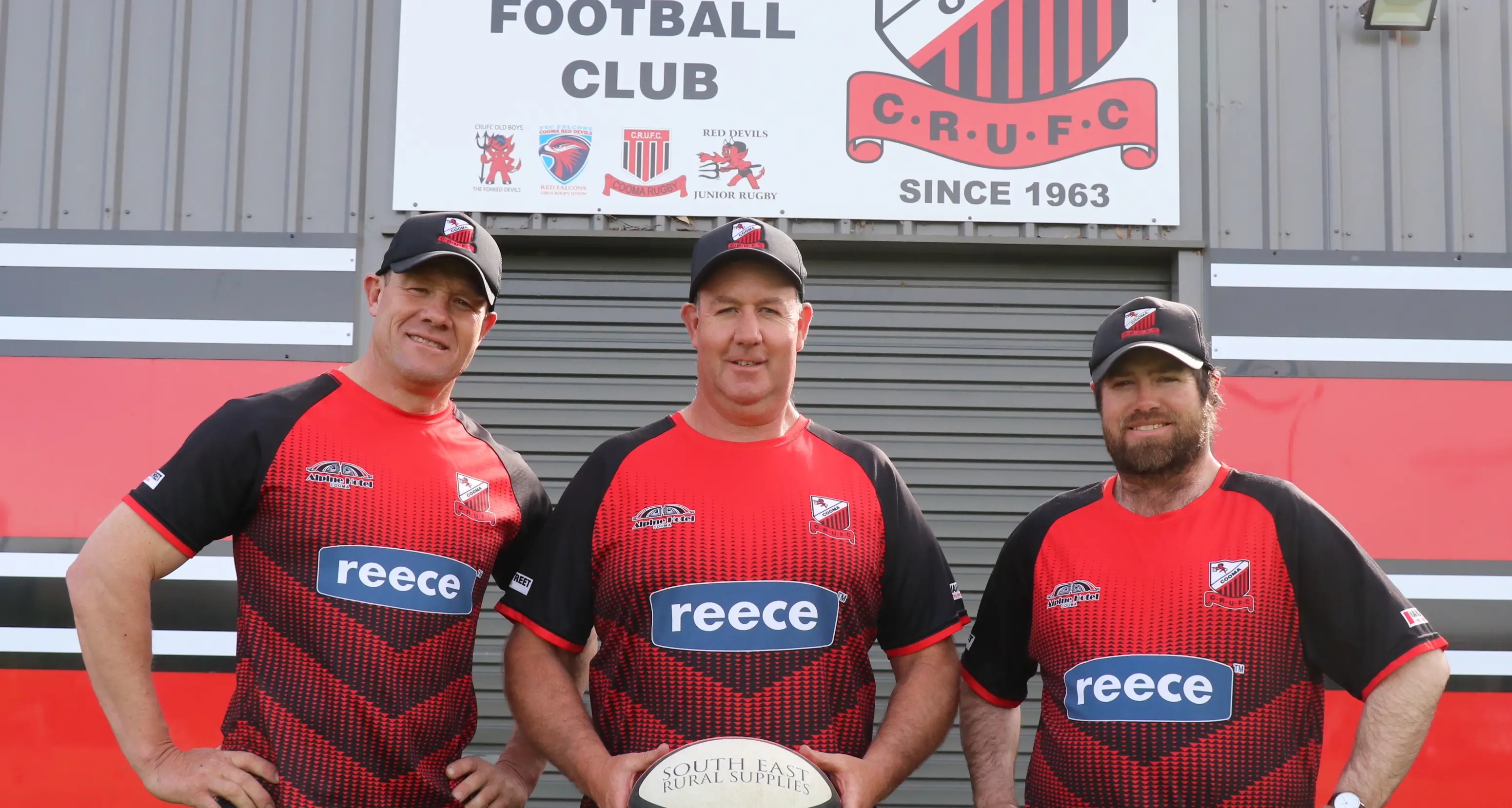 Cooma rugby union sides back training