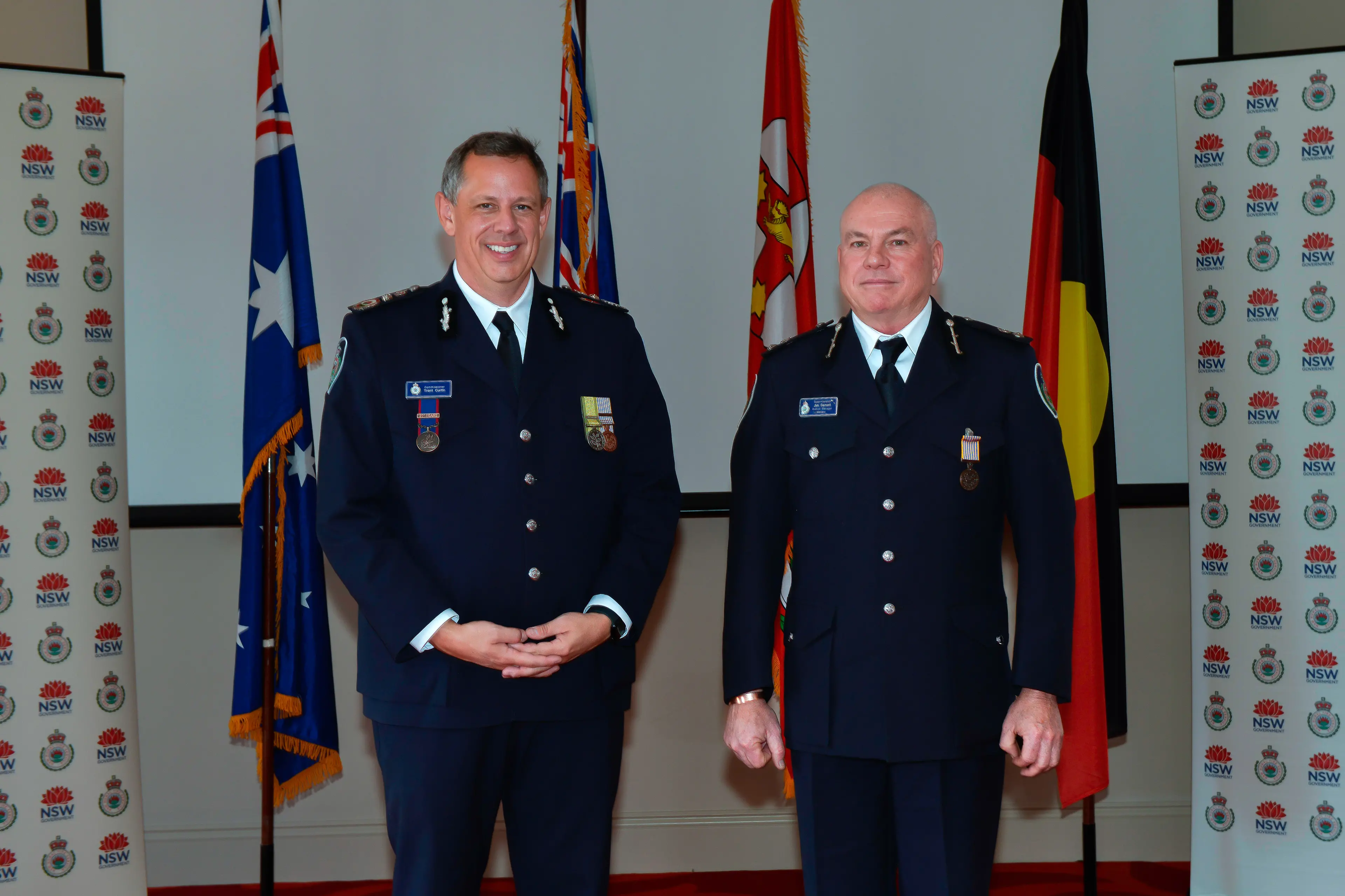 <p>HONOUR: RFS district manager Snowy Monaro, Superintendent Jim Darrant\\u2019s (right) excellent leadership was recognised when he was presented a National Medal and 1st Clasp by RFS Commissioner Trent Curtain recently. PHOTO: NSW RFS</p>\\n