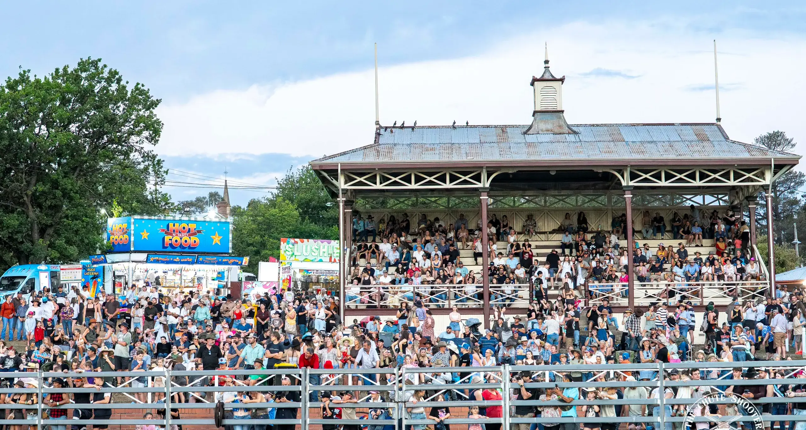 Record Cooma Rodeo crowd