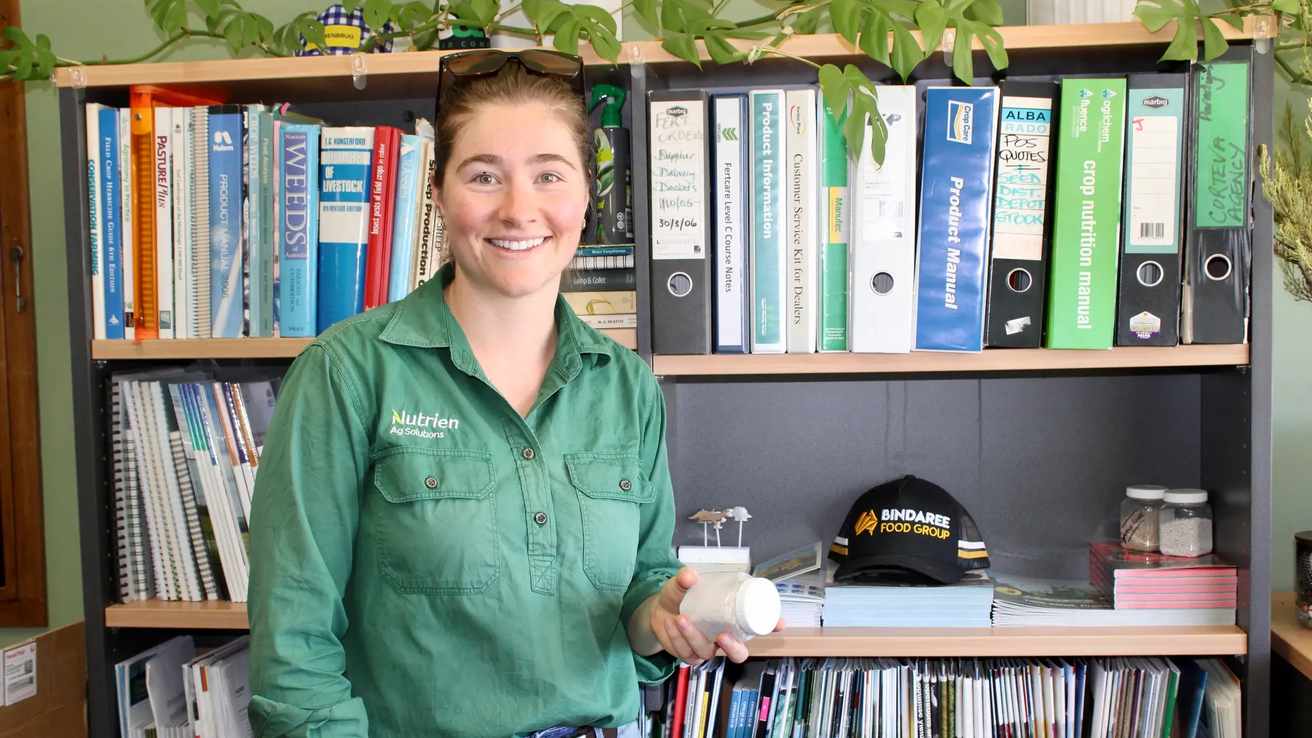 Nutrien Ag agronomist helping Monaro farmers