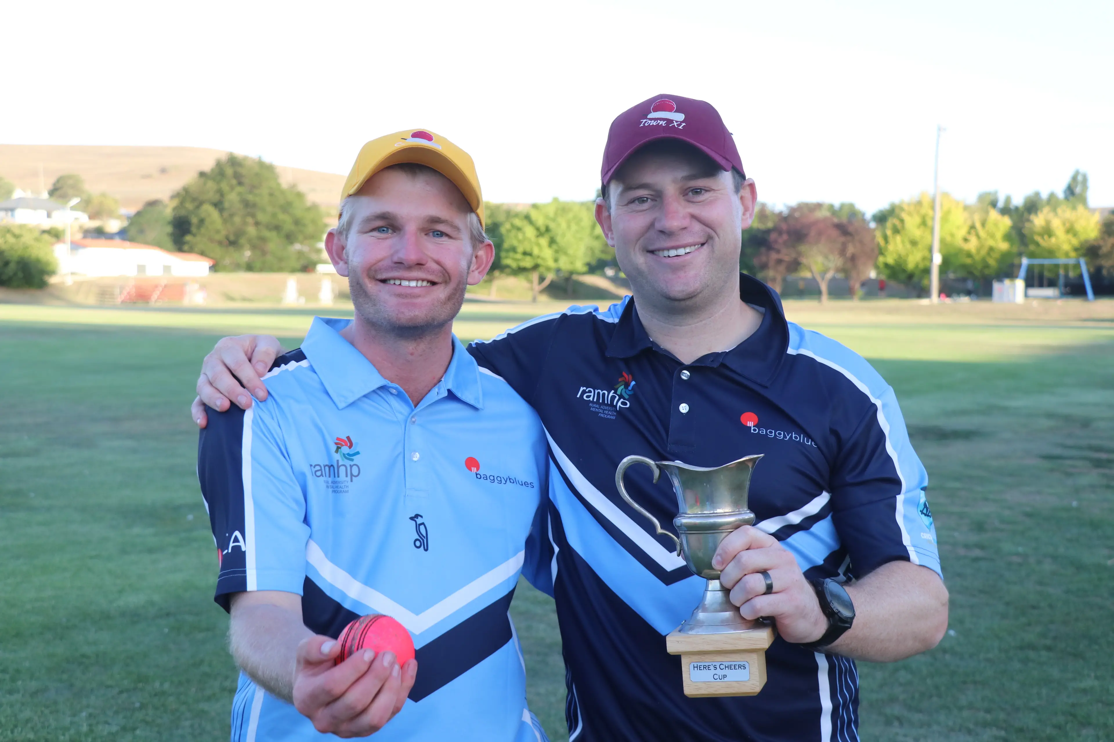 <p>FINALS TIME: The Monaro A-grade premiership will be decided this weekend when Berridale play Coffey\\u2019s. Berridale captain Russ Haylock (left) and Coffey\\u2019s captain Nick Moon are looking forward to the match. The duo is pictured following the Baggy Blues charity match in February. PHOTO: Nathan Thompson</p>\\n