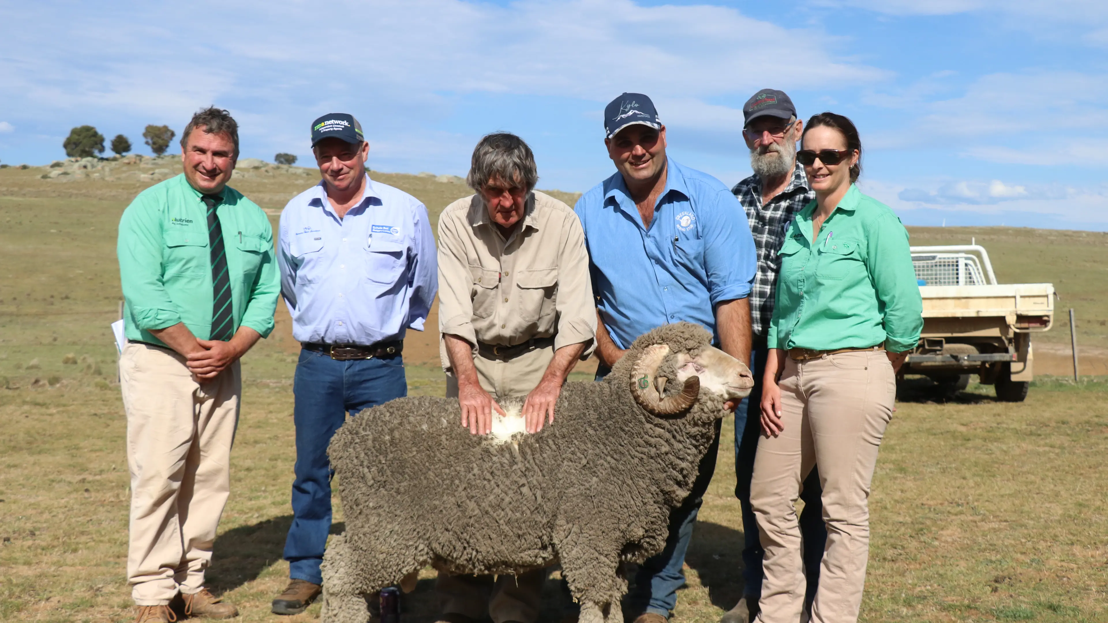 Bombala livestock agent wins national award
