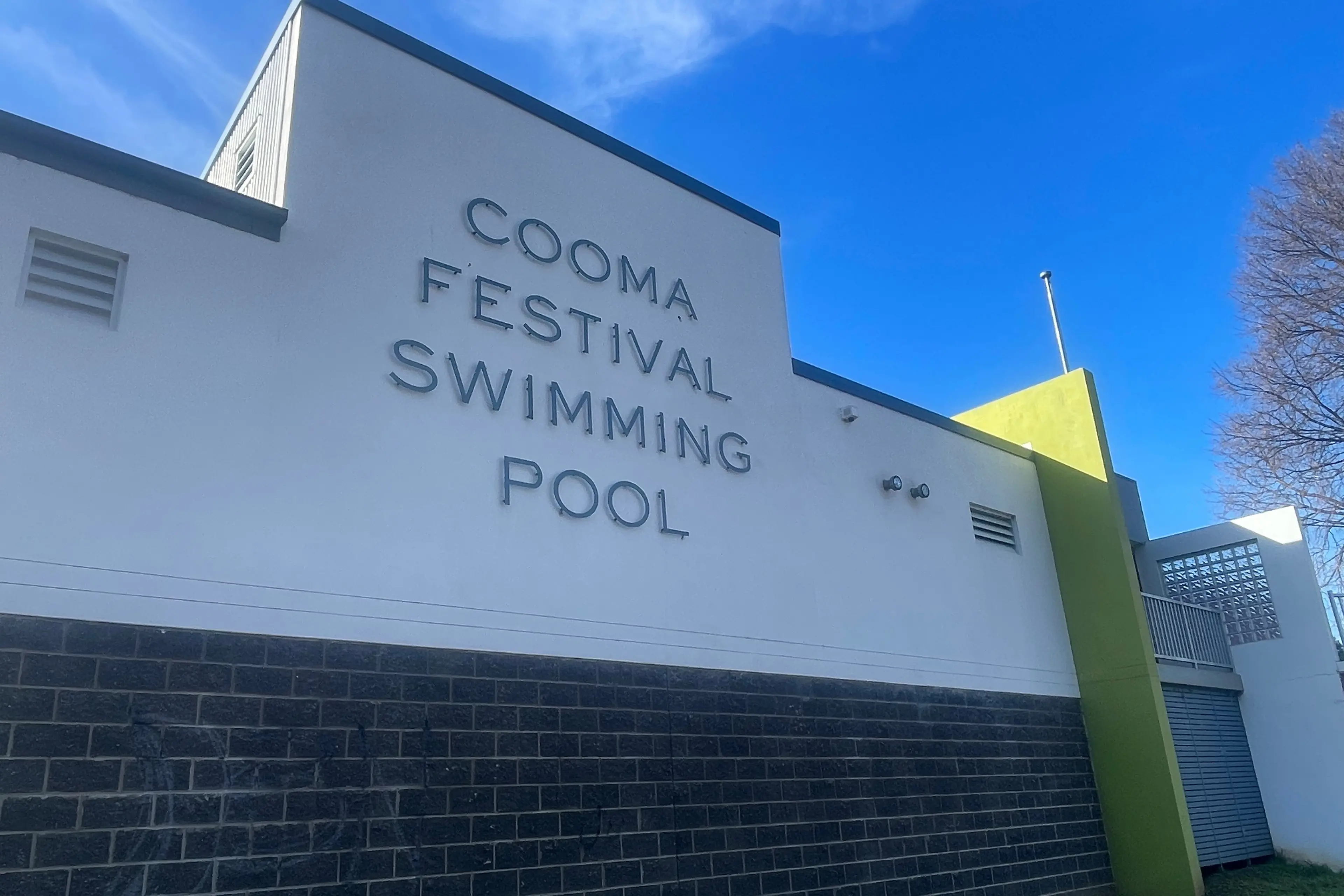 Snowy Monaro Regional Council receives key pool pump after months of delays