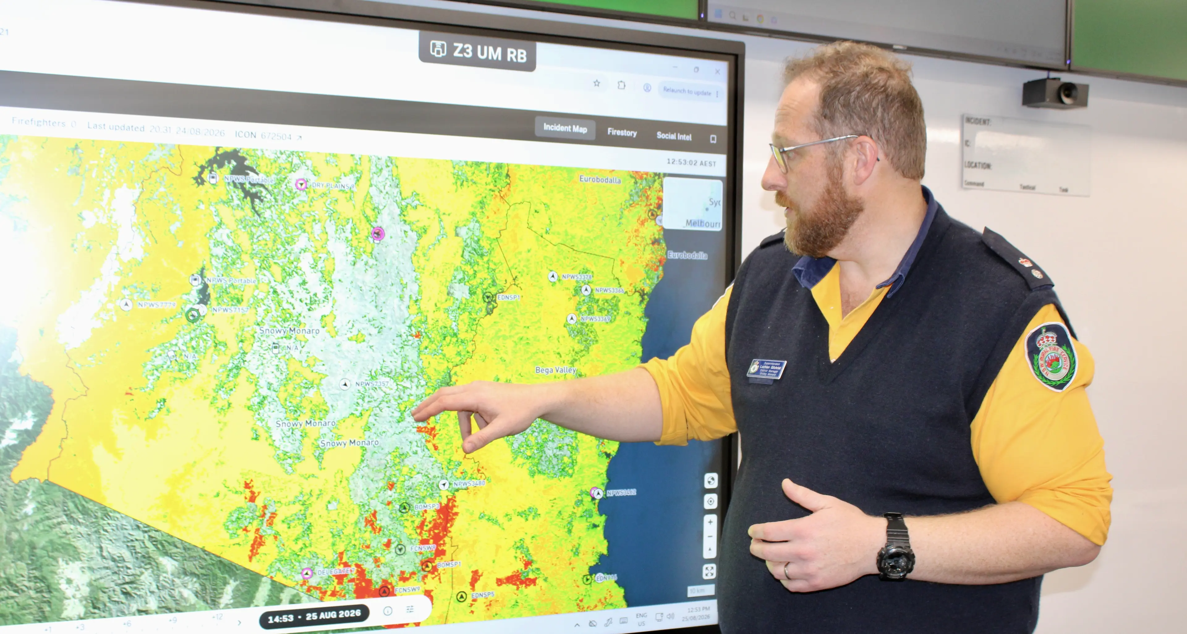 Inside the high-tech Snowy Monaro RFS control room keeping us safe